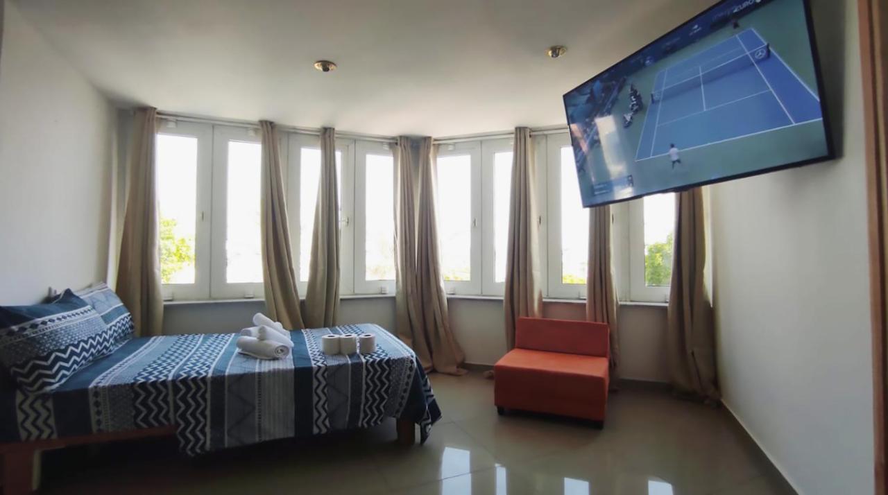 Guest House "Villa Klara Eilat" Heated Pool And Sauna All Year Round Zewnętrze zdjęcie