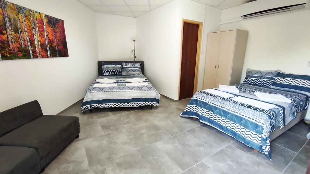 Guest House "Villa Klara Eilat" Heated Pool And Sauna All Year Round Zewnętrze zdjęcie
